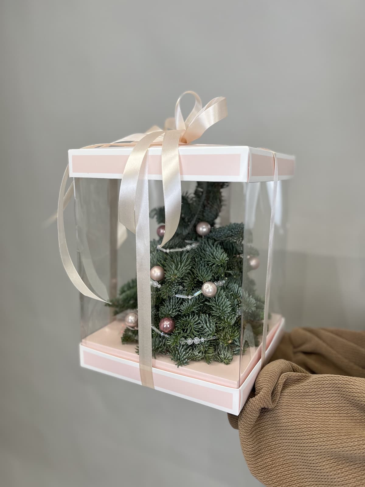 Елка в подарочной упаковке "Розовая"