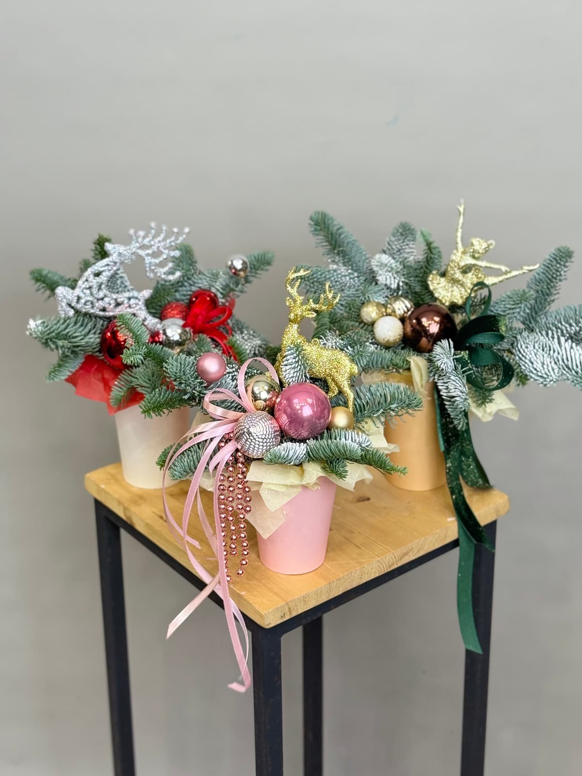 Композиция "Rose gold" в стаканчике