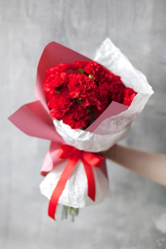 Нежный букет "15 Красных Гвоздик" Нежный букет "15 Красных Гвоздик"