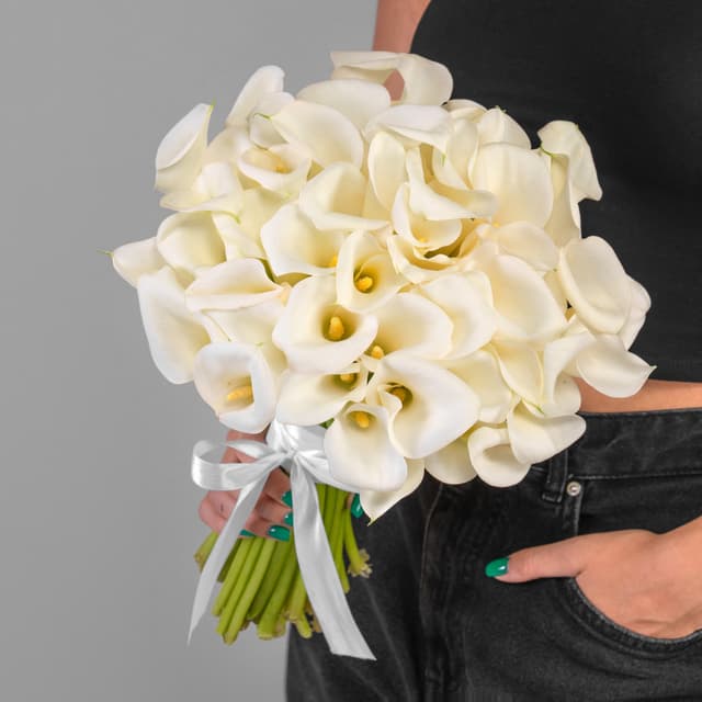 Букет 35 Белых Калл Букет 35 Белых Калл