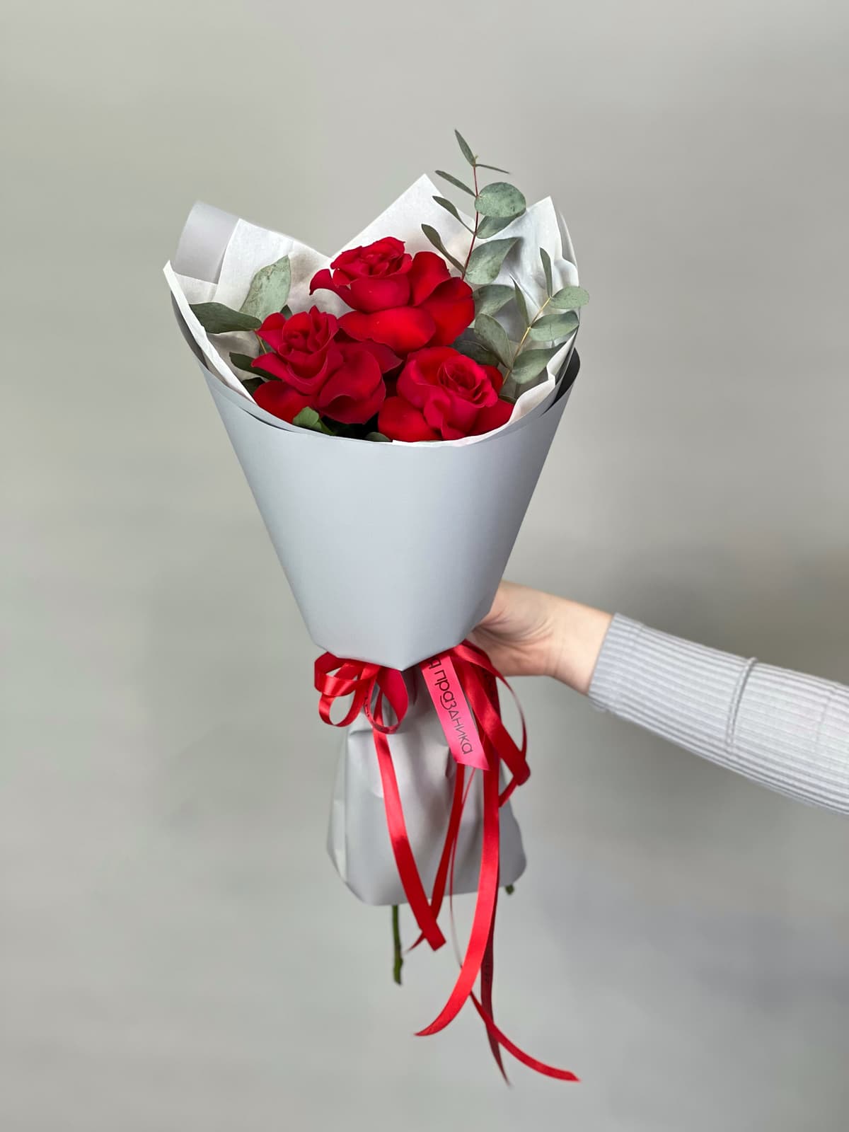 Стильный букет цветов "Amor Amor" S