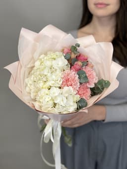 Стильный букет "Красавица"