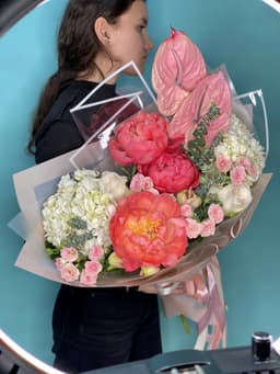 Букет Coral Charm