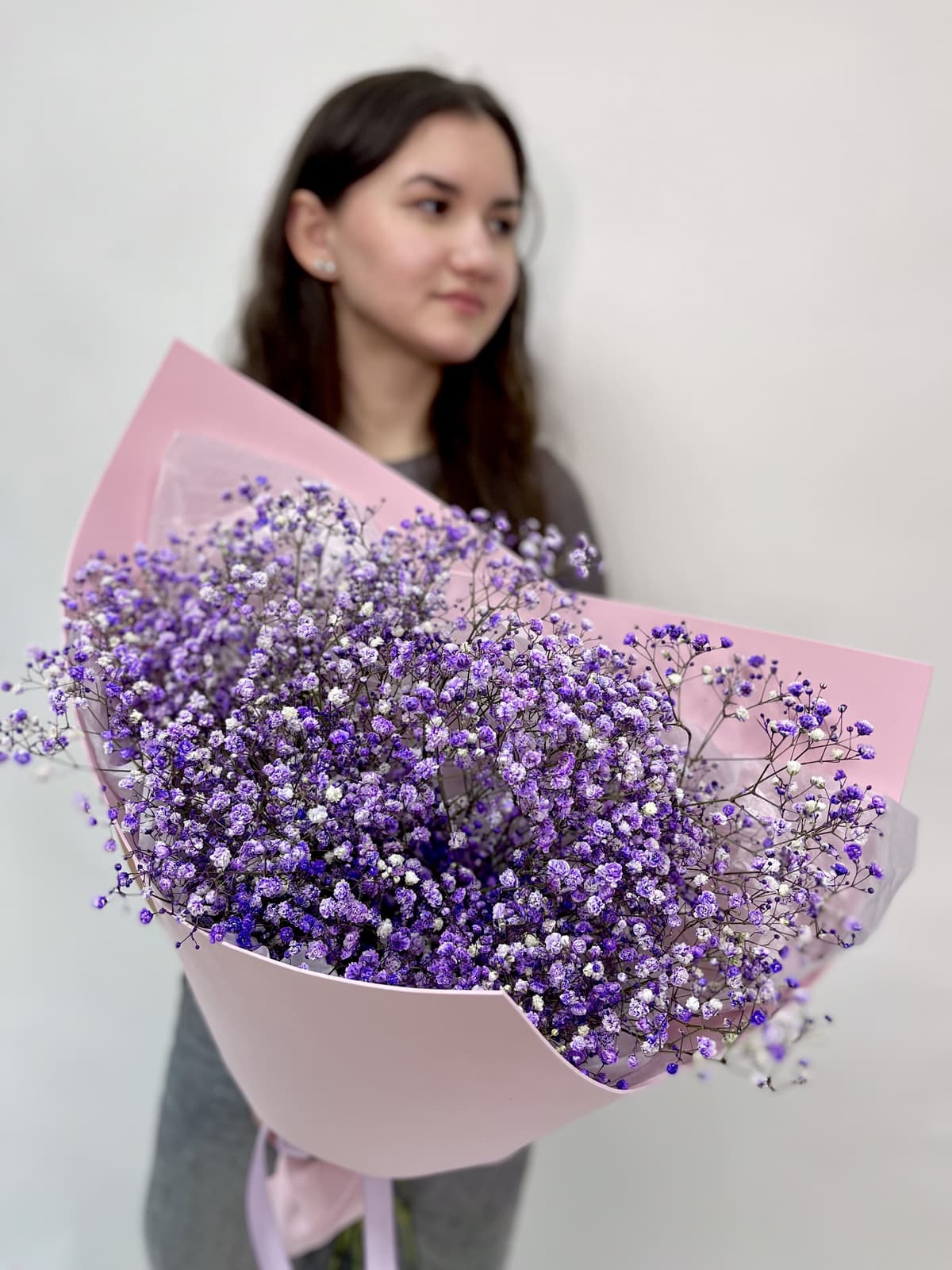 Красочный букет "Гипсофилия сирень"