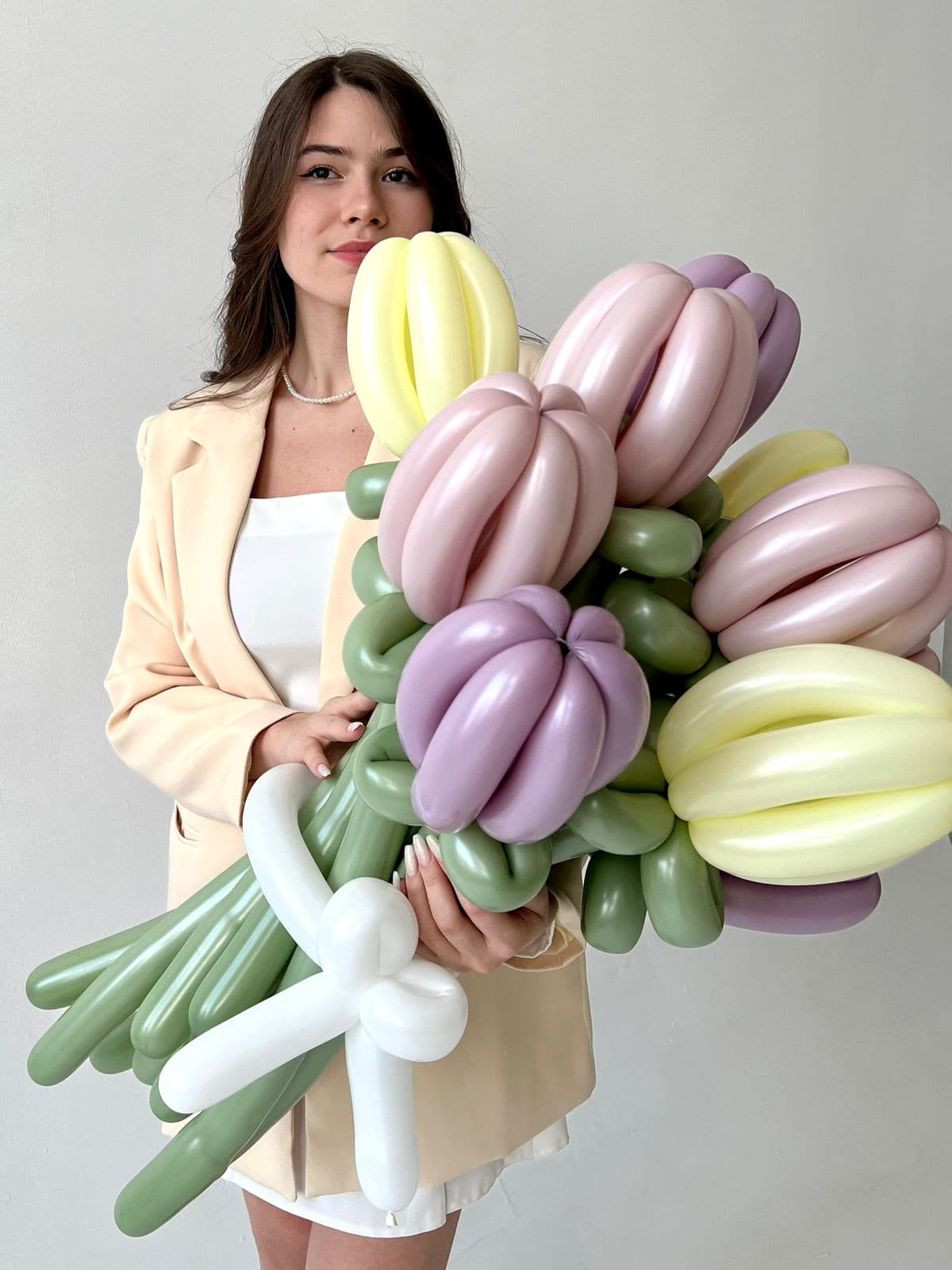 Букет из 11 тюльпанов из шаров