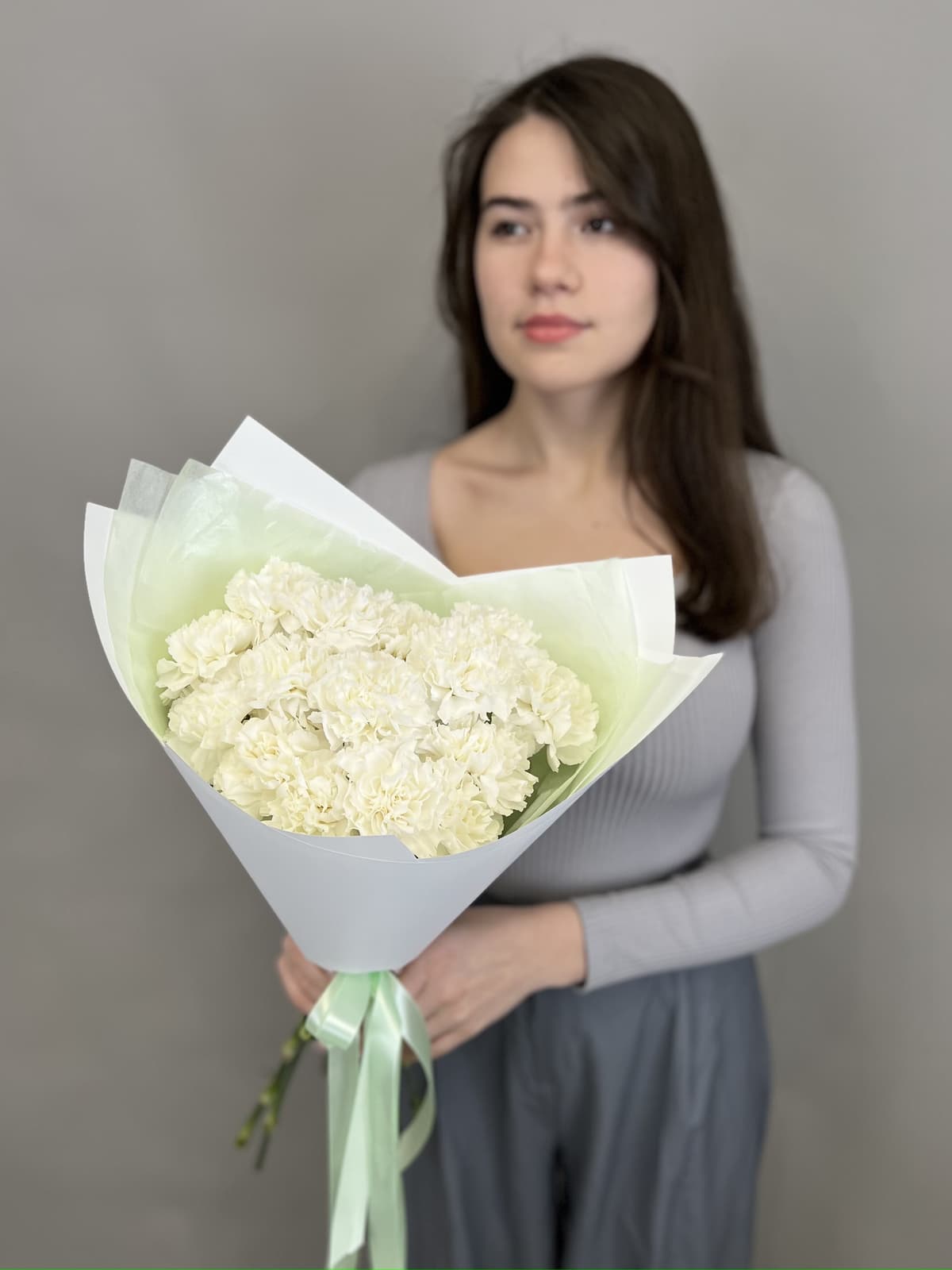 Букет из 15 белых диантусов Проспект