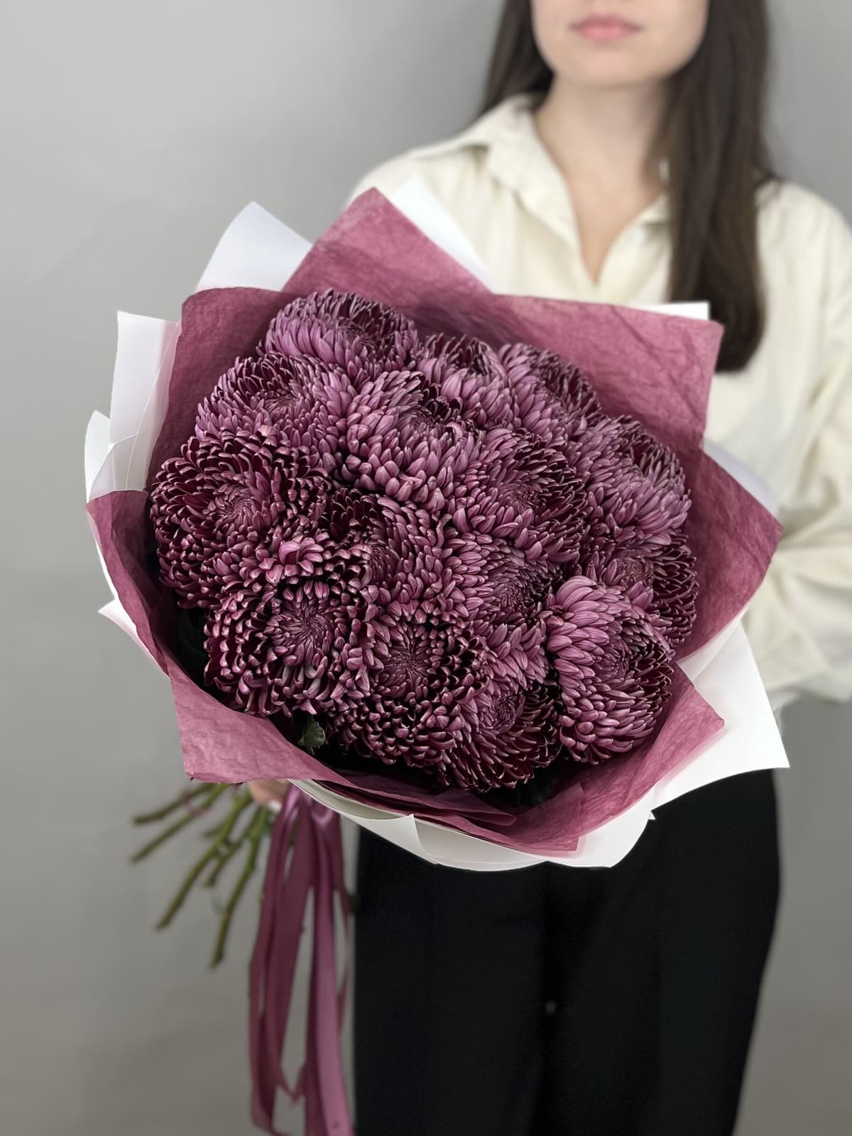 Букет из 15 фиолетовых хризантем Bigoudi