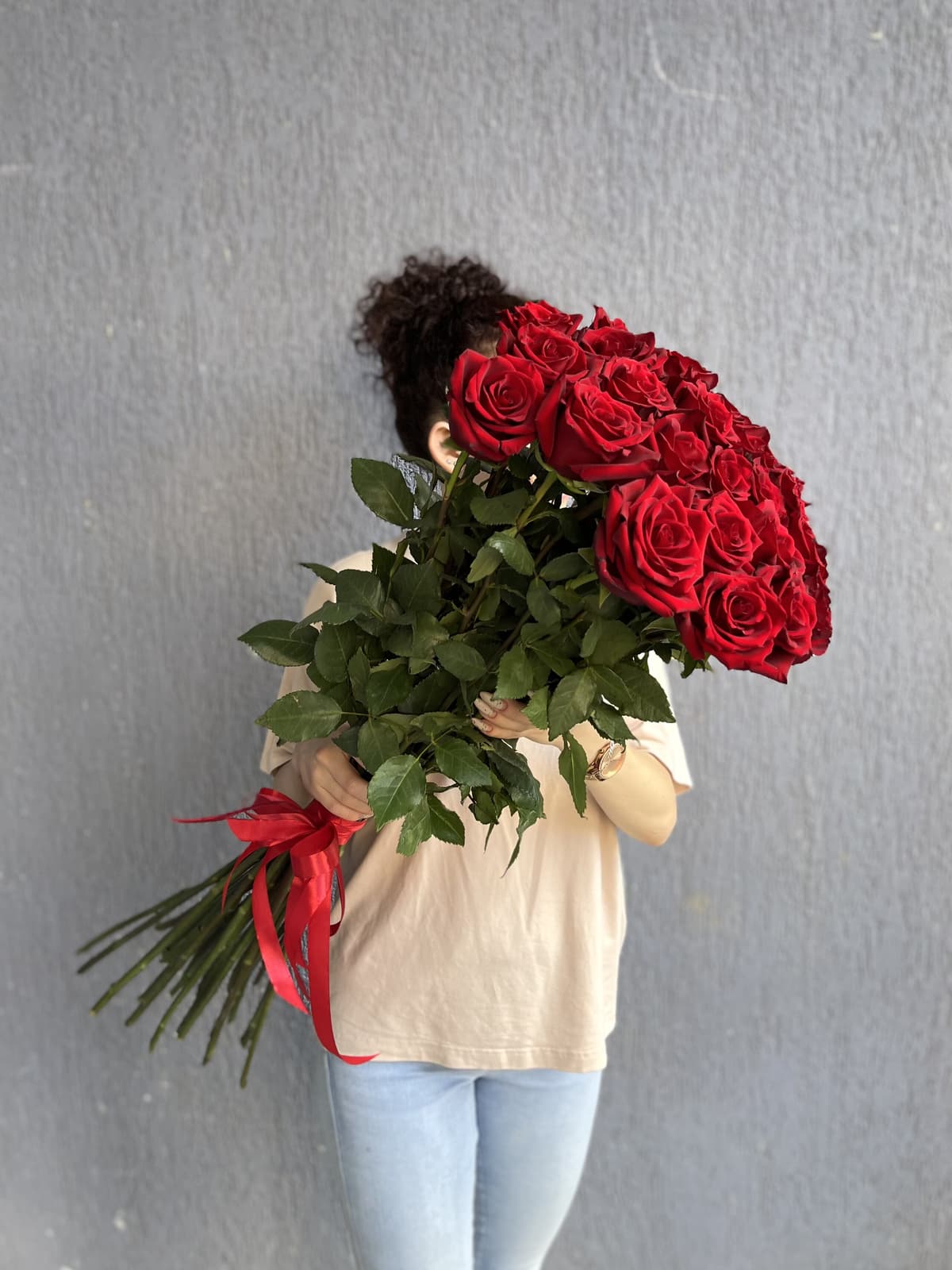 Букет из 25 красных роз 100 см премиум