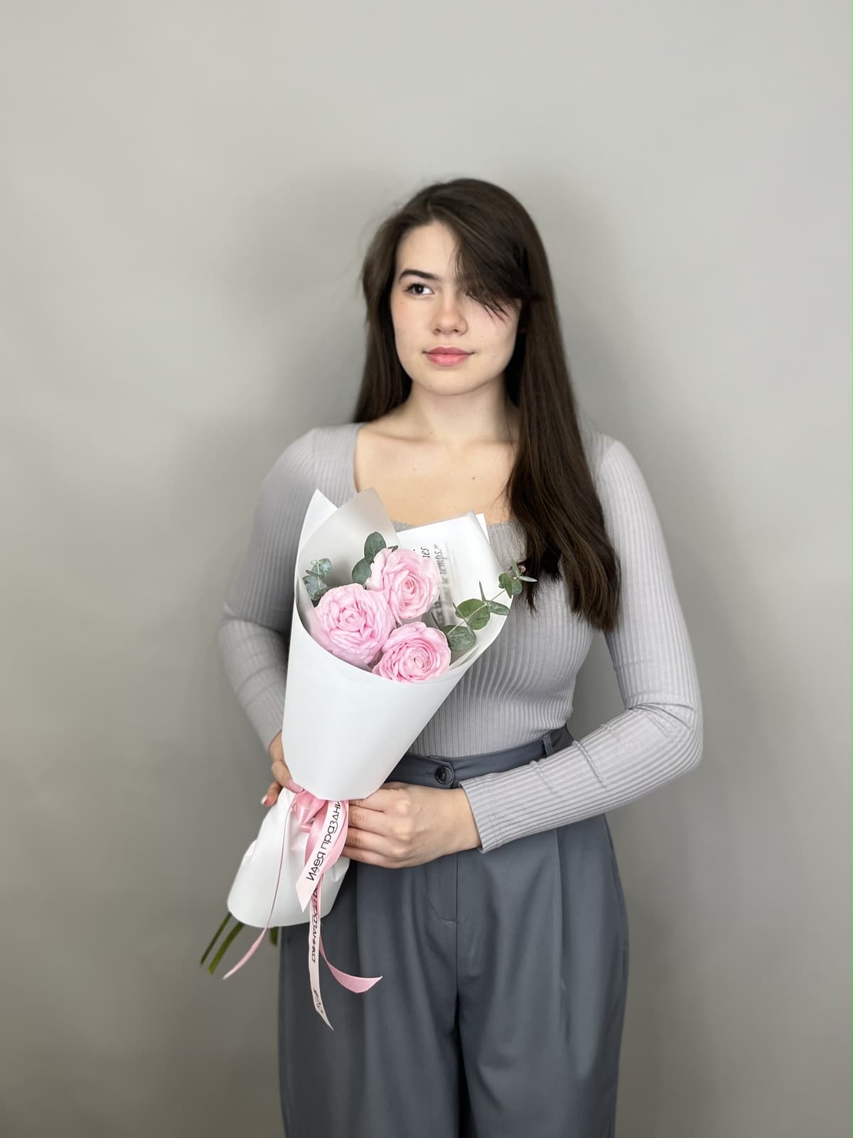 Букет из 3 ранункулюсов "Lady"