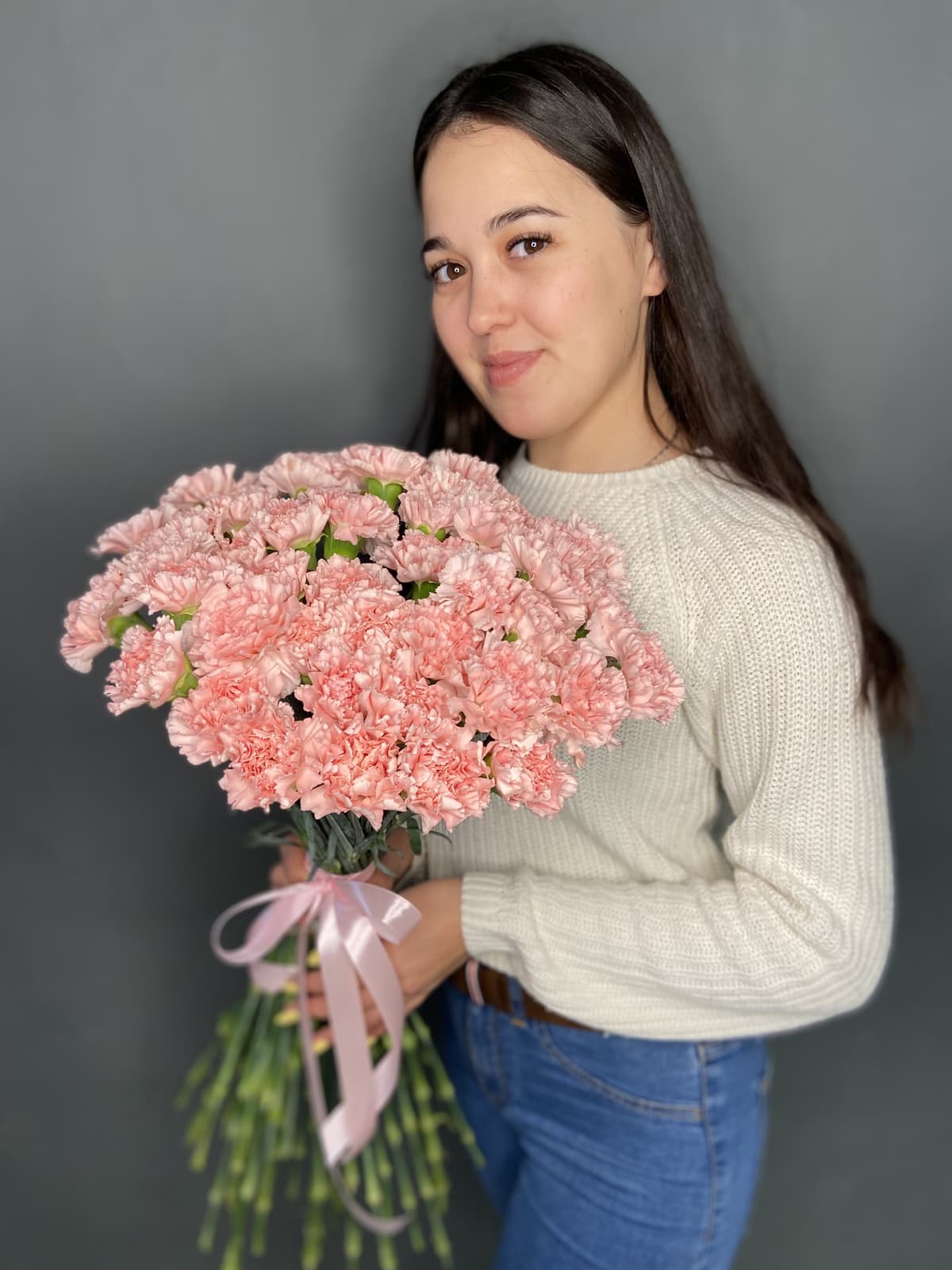 Нежный букет из 41 диантуса