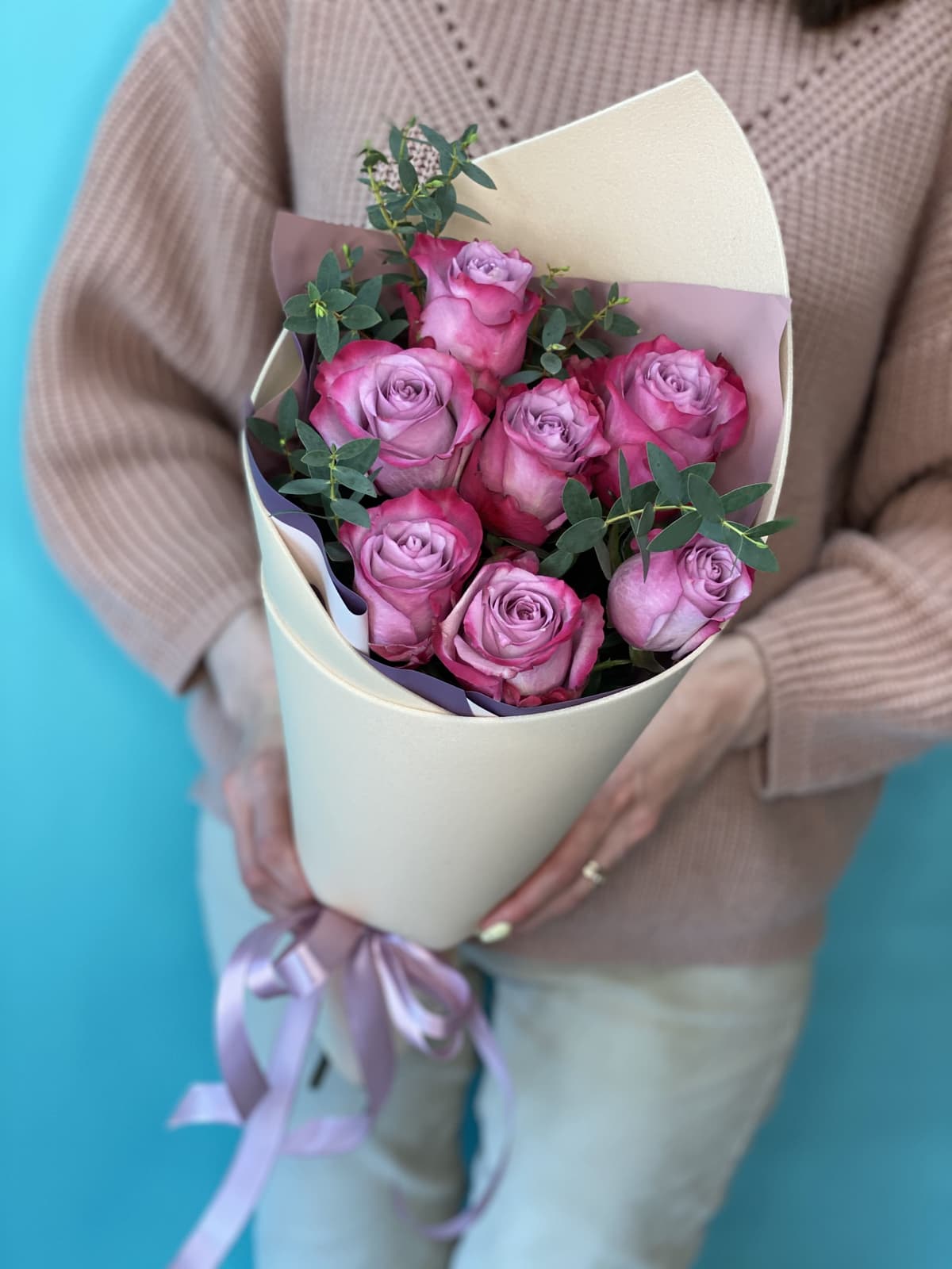 Букет из 7 сиреневых Роз Эквадор в фоамиране 60 см