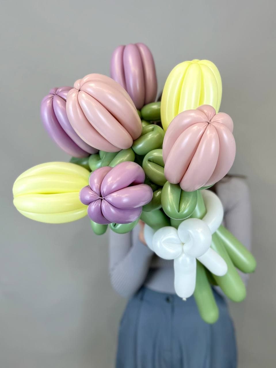Букет из 7 тюльпанов из шаров