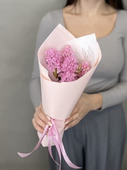 Букет из гиацинтов "Fondant" S Менделеева