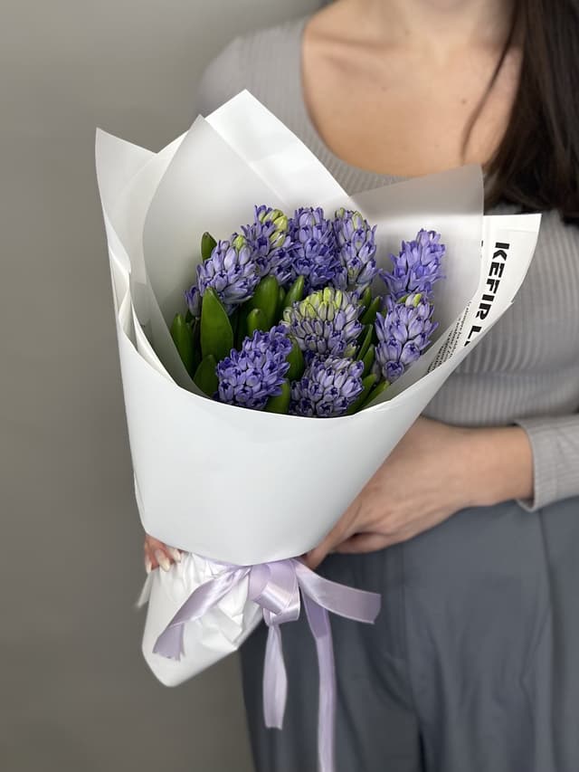 Букет из гиацинтов "Minos" M Букет из гиацинтов "Minos" M