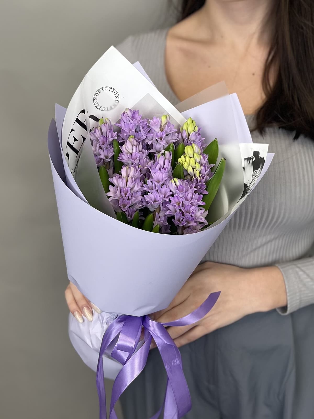 Букет из гиацинтов "Purple star" M Менделеева