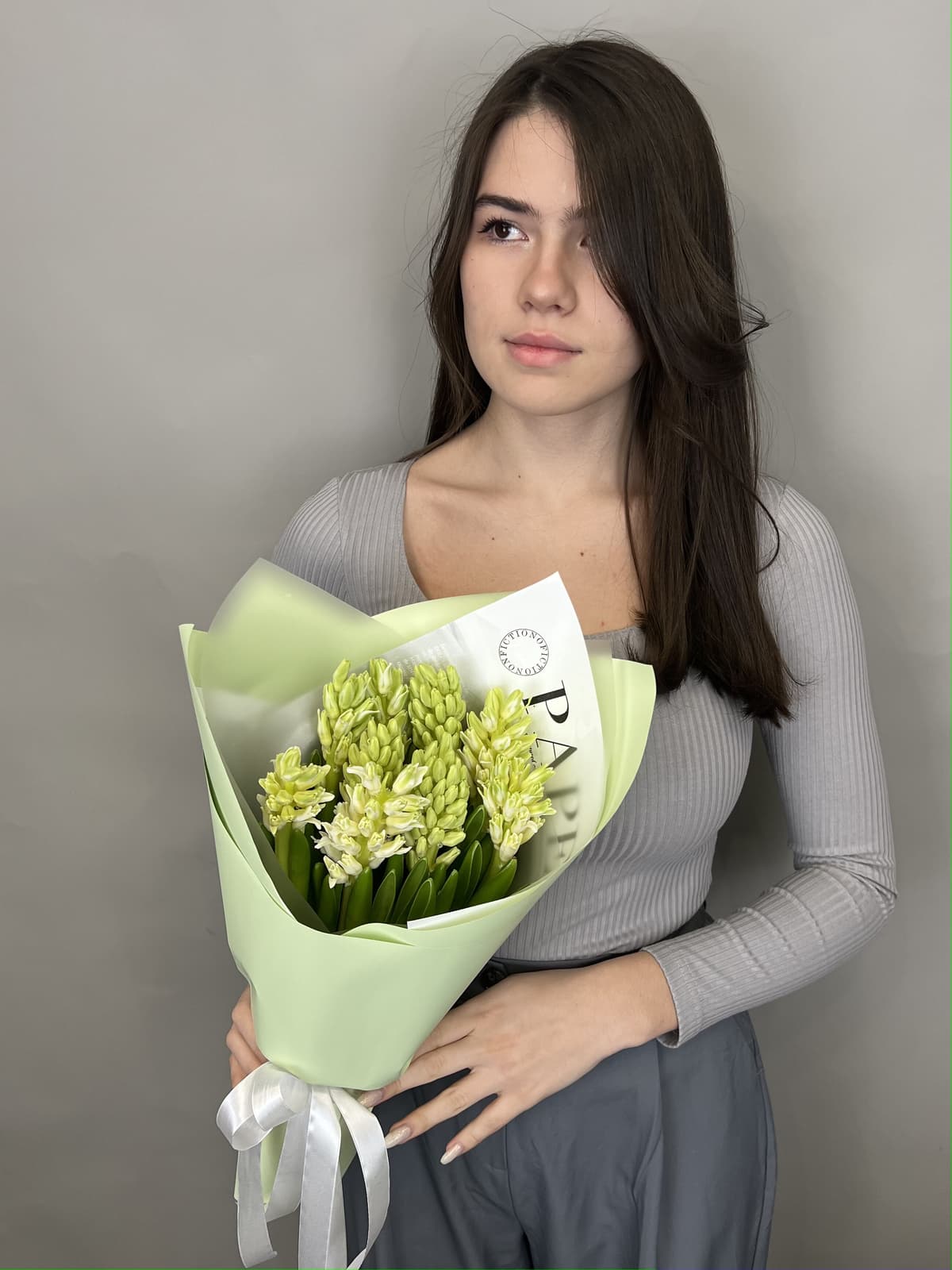 Свежий букет из гиацинтов "Top white" M