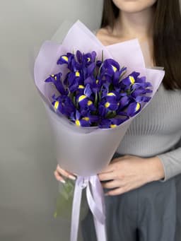 Букет из ирисов "Blue Magic" S Проспект