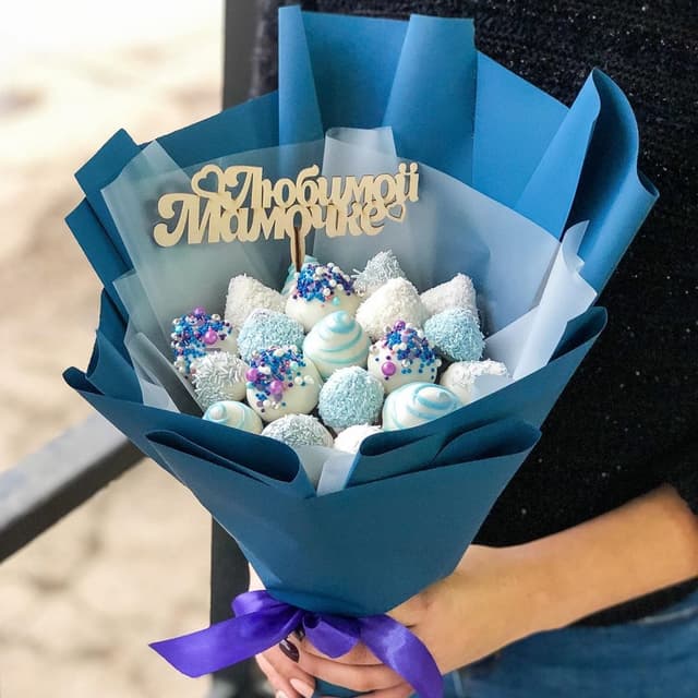 Букет из клубники "Афалина" Букет из клубники "Афалина"