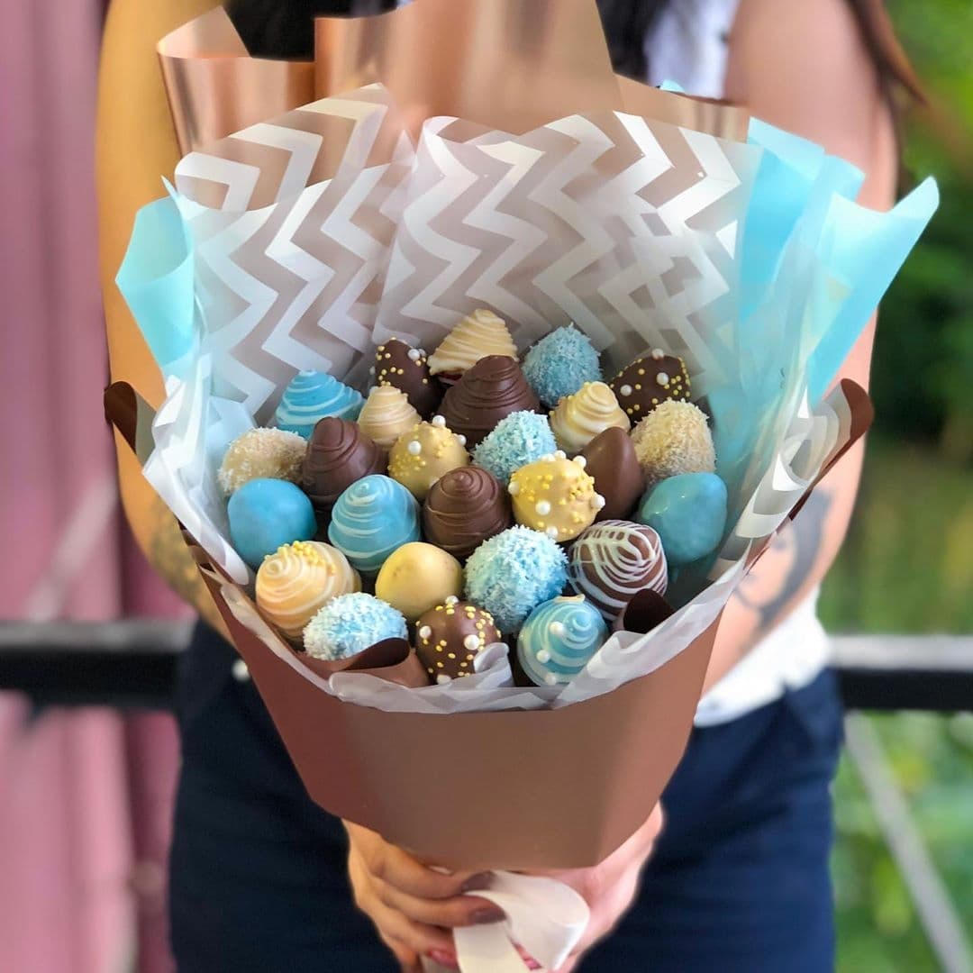 Букет из клубники "Муза"