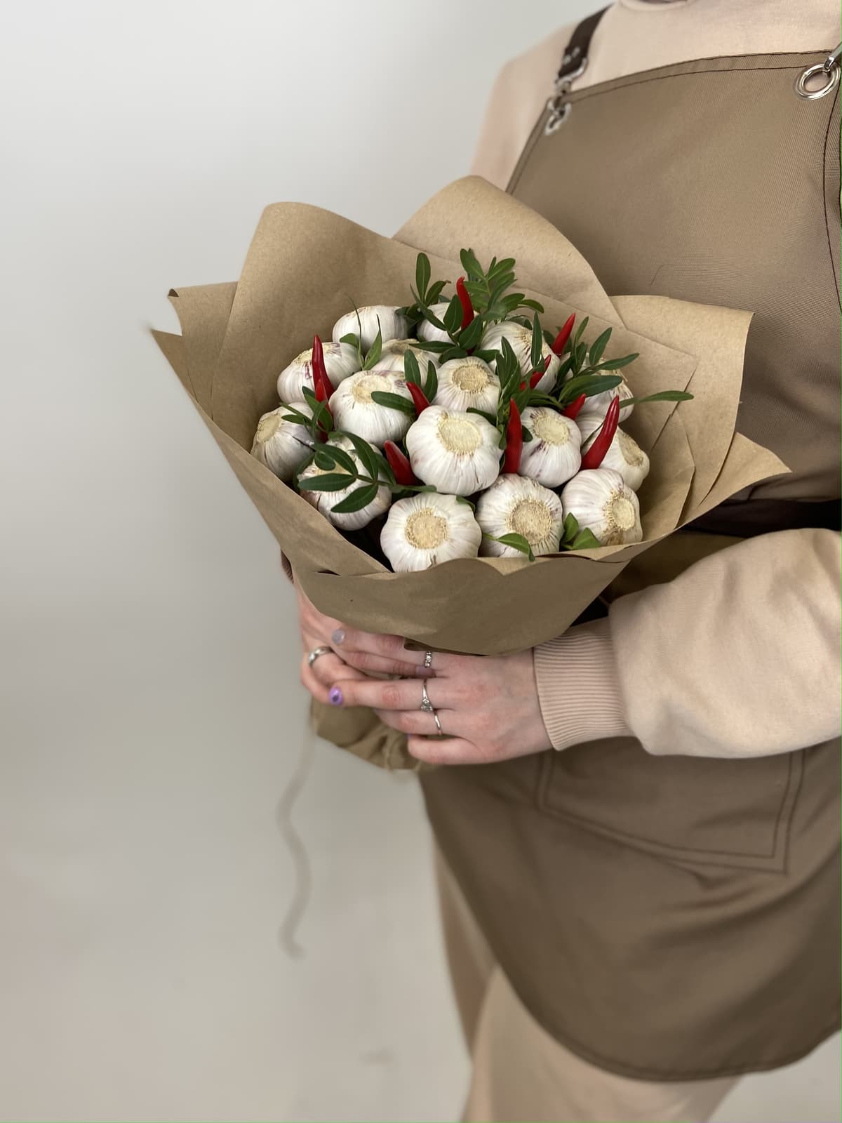 Букет из овощей "Чесночок"