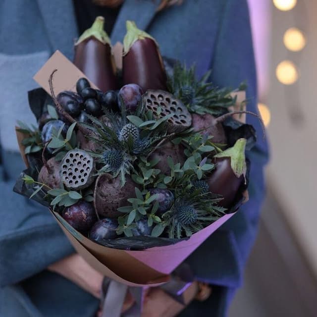 Букет из овощей "Ночь" Букет из овощей "Ночь"