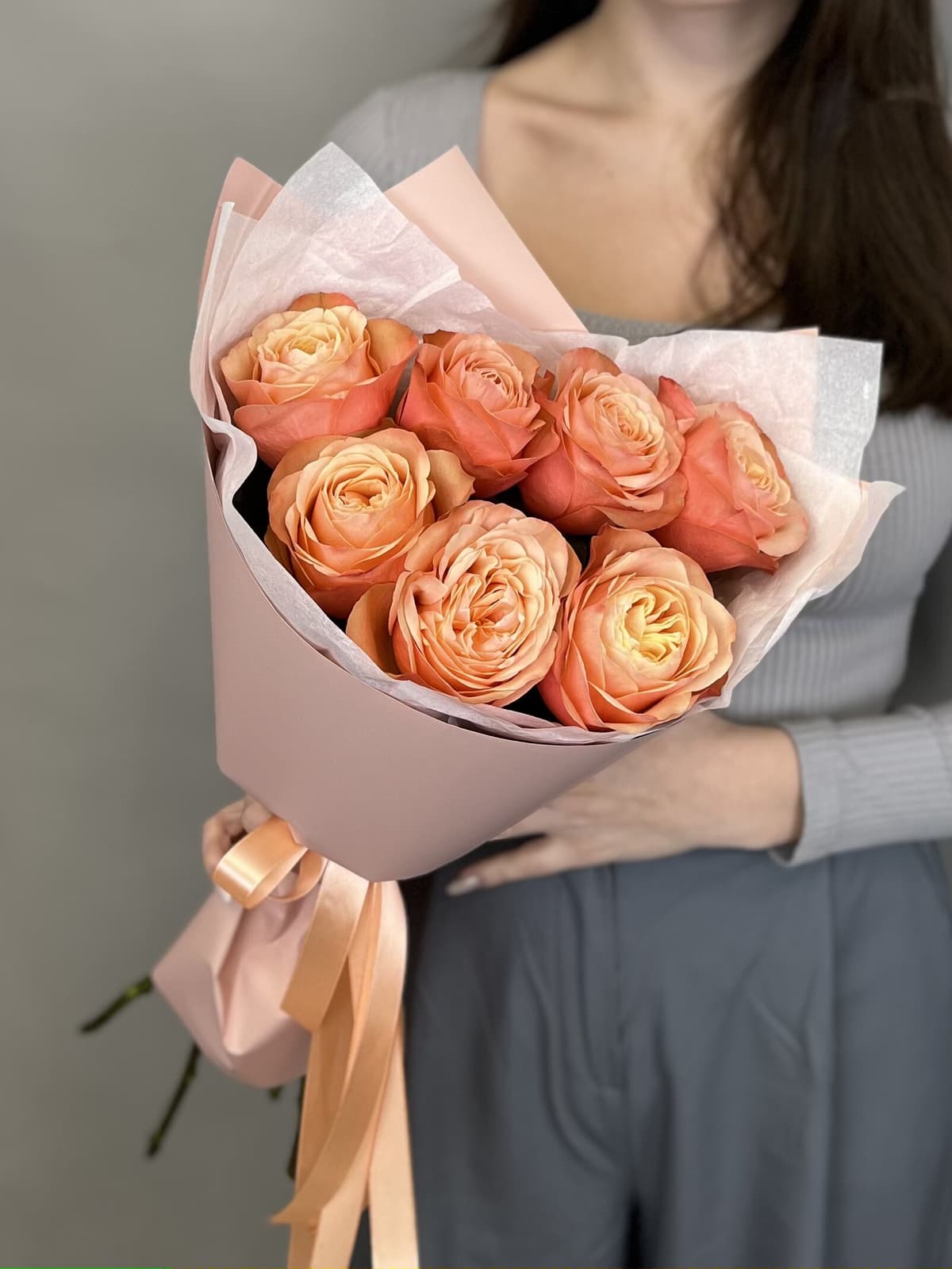 Букет из пионовидных роз "Кахала" (7)