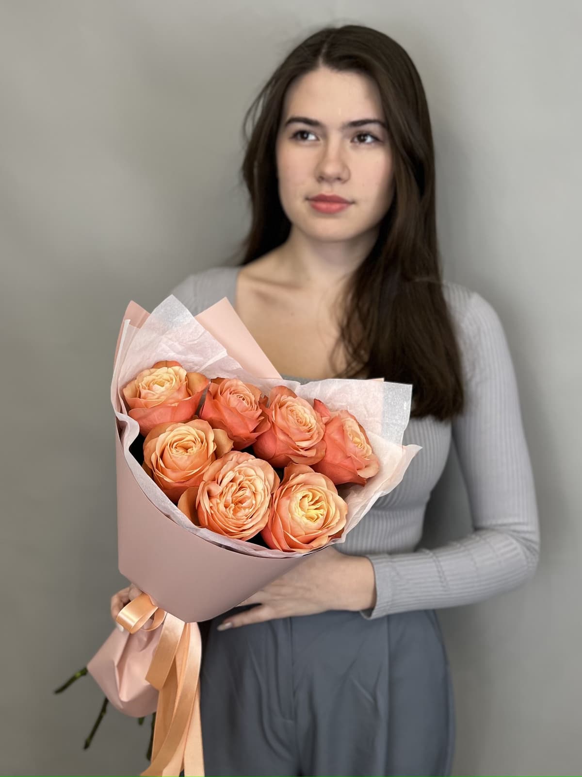 Букет из пионовидных роз "Кахала" (7)