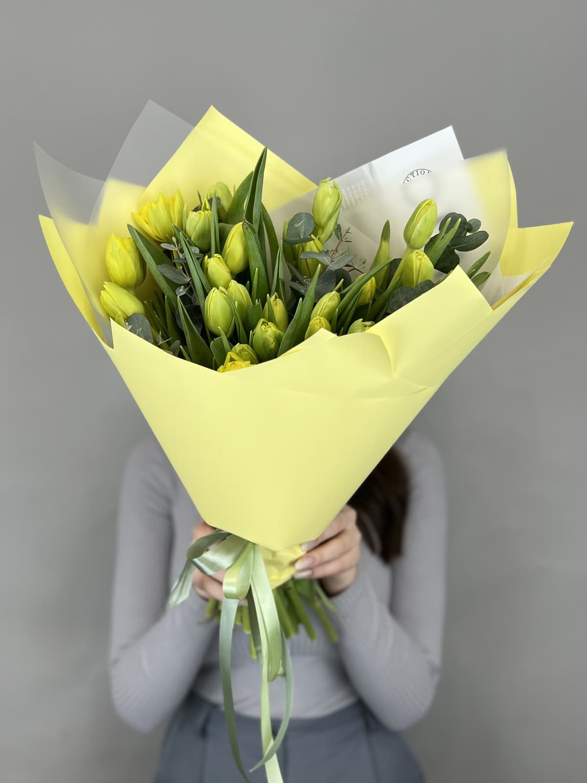 Букет из пионовидных тюльпанов «Дабл Трабл» (27)