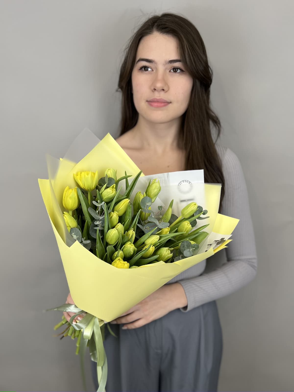 Букет из пионовидных тюльпанов «Дабл Трабл» (27)