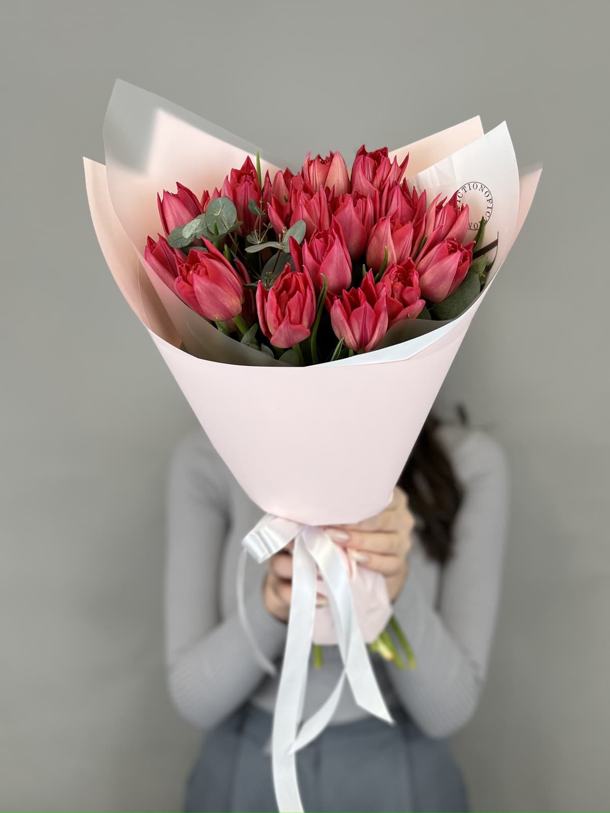 Букет из пионовидных тюльпанов "Raspberry" M