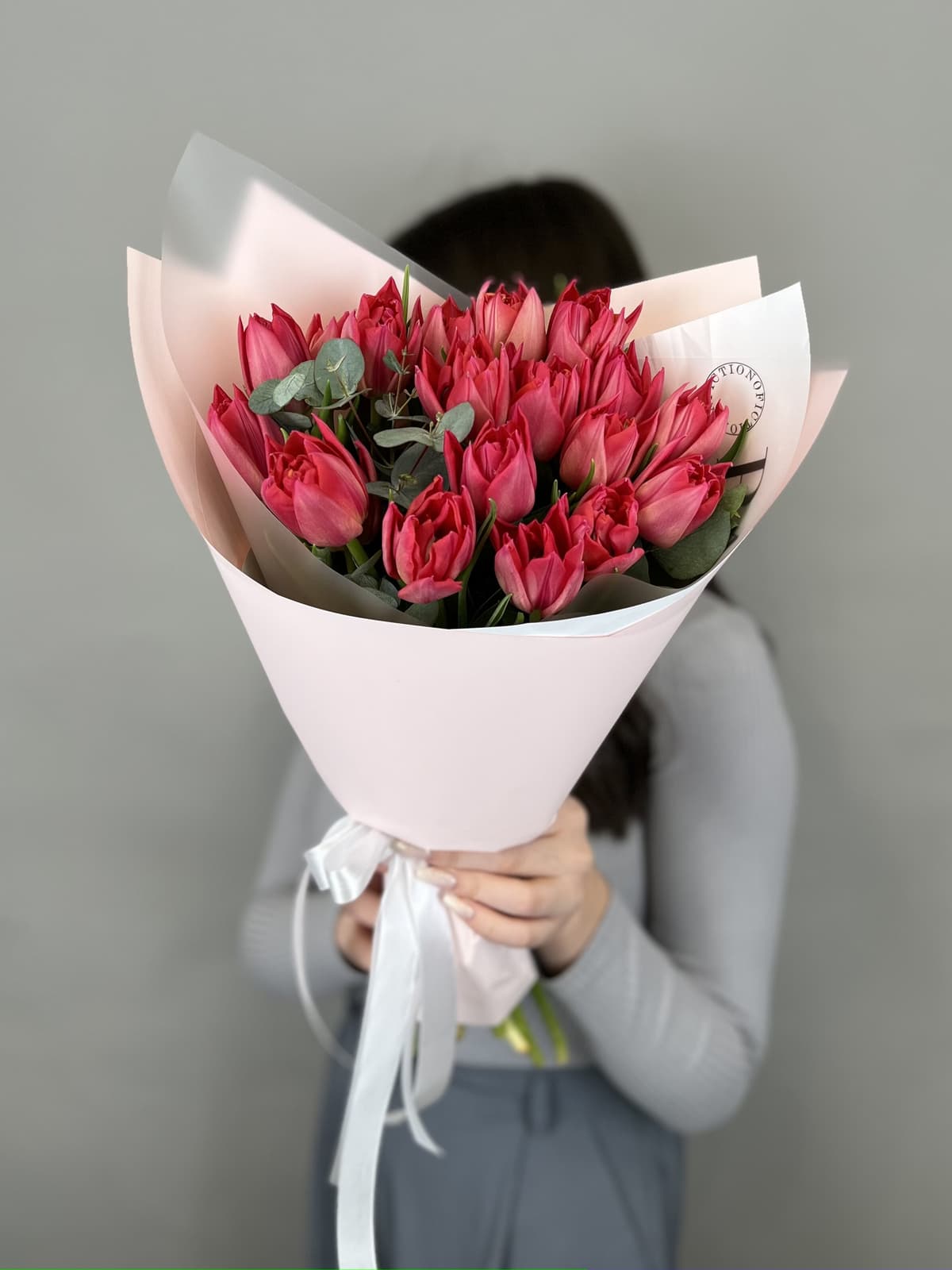 Букет из пионовидных тюльпанов "Raspberry" M