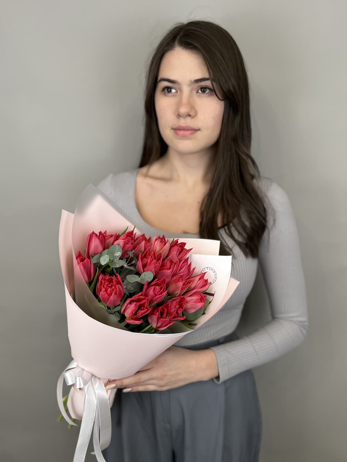 Букет из пионовидных тюльпанов "Raspberry" M