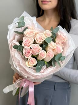 Букет из розовых роз кения "Pink athena" M