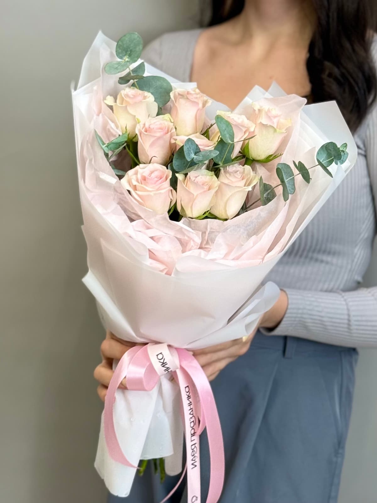 Букет из розовых роз кения "Pink athena" S