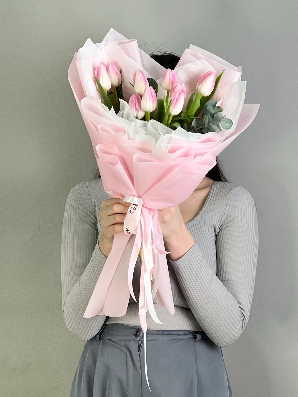 Букет из розовых тюльпанов "Поцелуй весны" (9)
