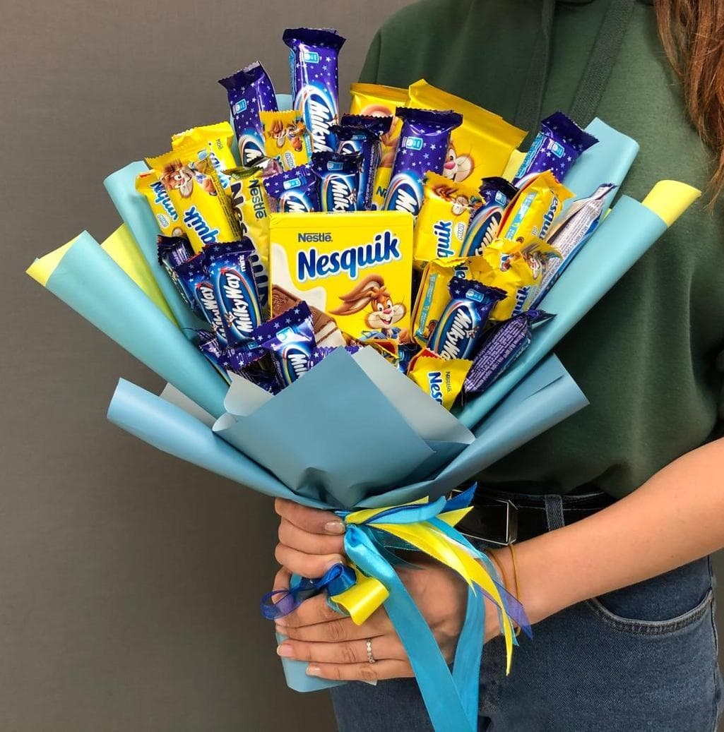 Букет из сладостей "Nesquik and Milky Way"