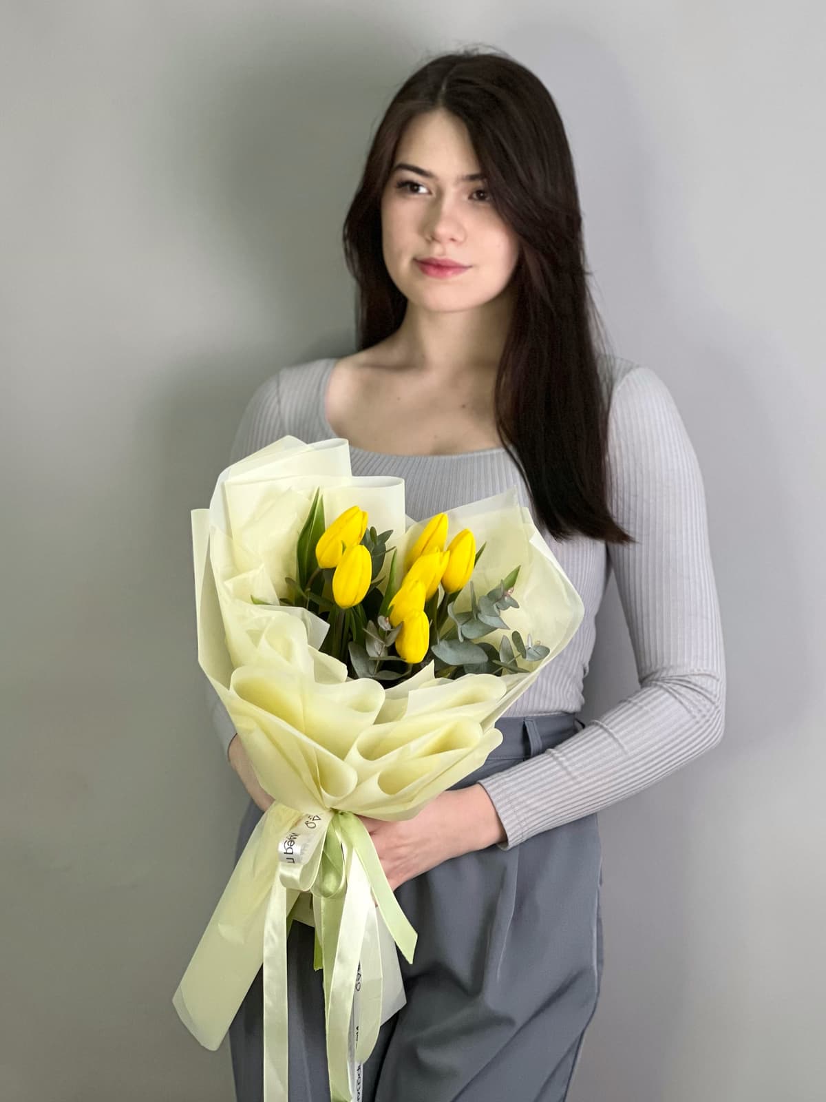 Букет из желтых тюльпанов "Поцелуй весны" (7)