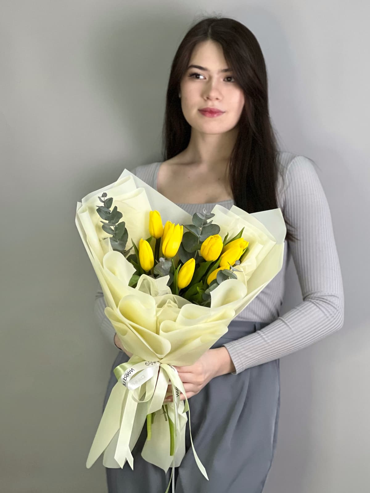 Букет из желтых тюльпанов "Поцелуй весны" (9)