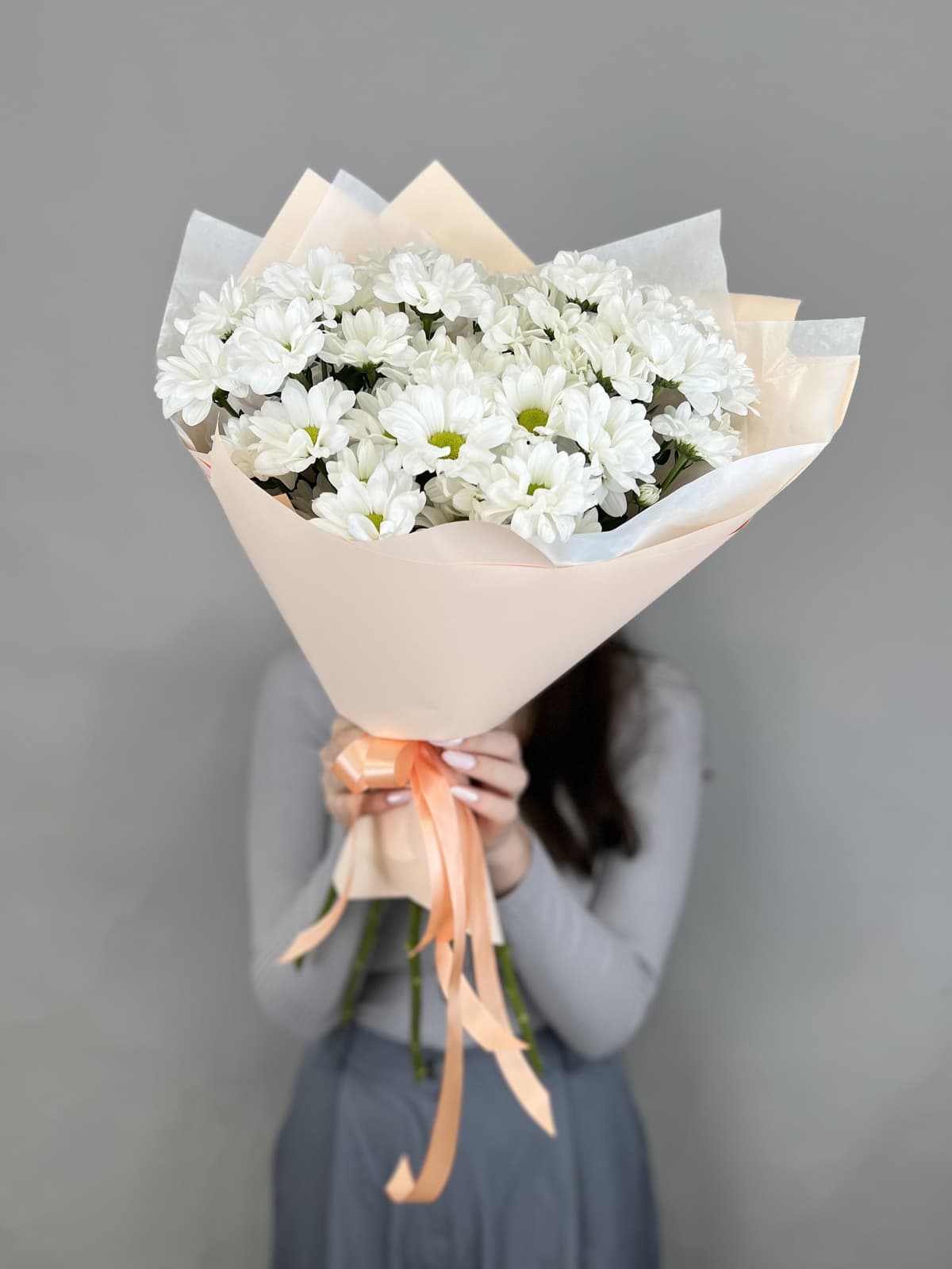 Оригинальный букет хризантем "Бакарди" S