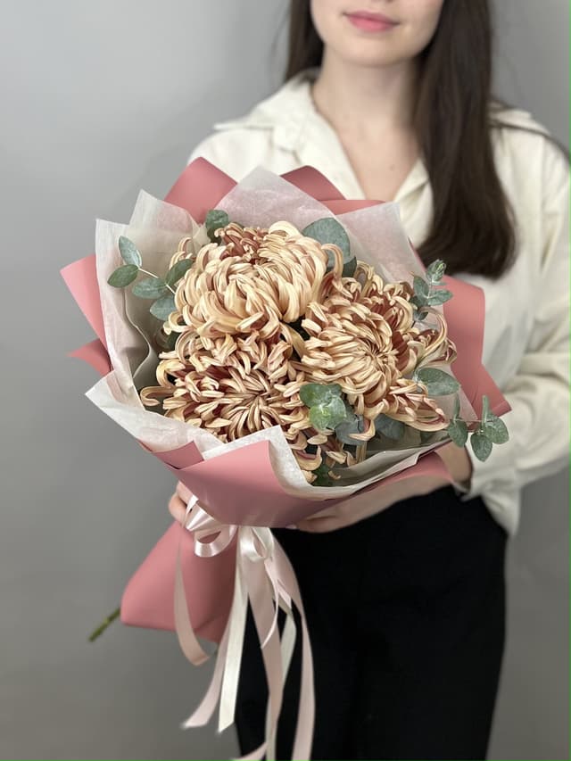 Оригинальный букет хризантем "Copper" S Оригинальный букет хризантем "Copper" S