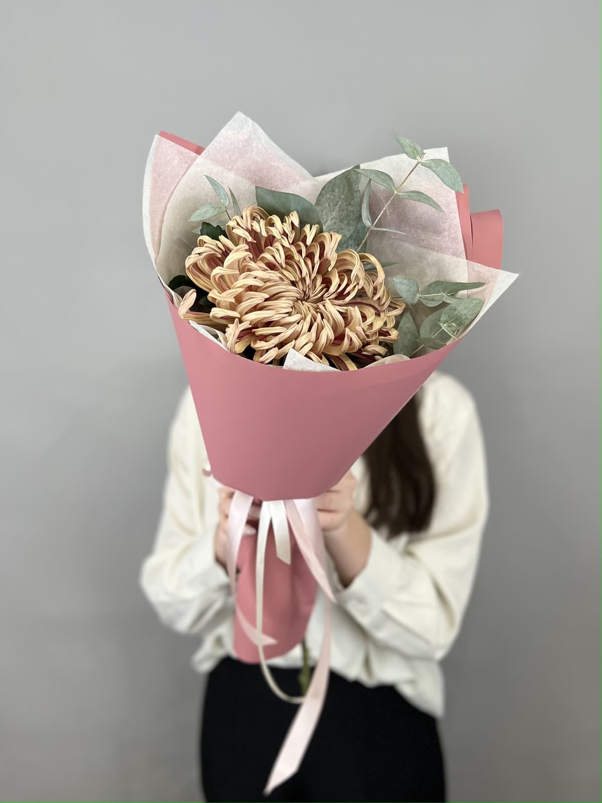 Дизайнерский мини букет хризантем "Медь"