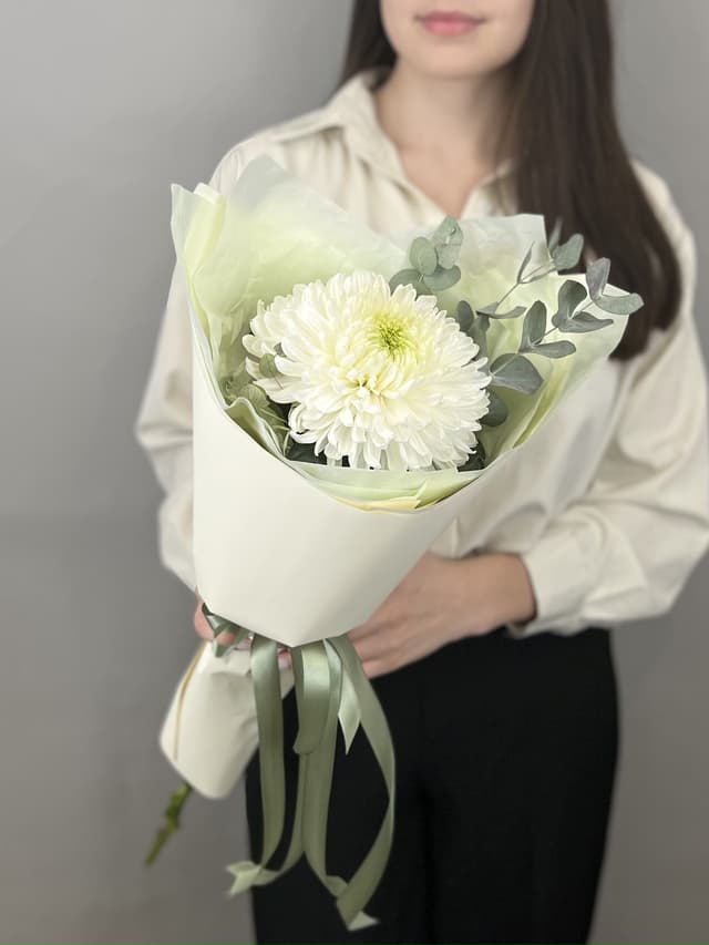 Цветочный букет хризантем "Magnum" XS Цветочный букет хризантем "Magnum" XS