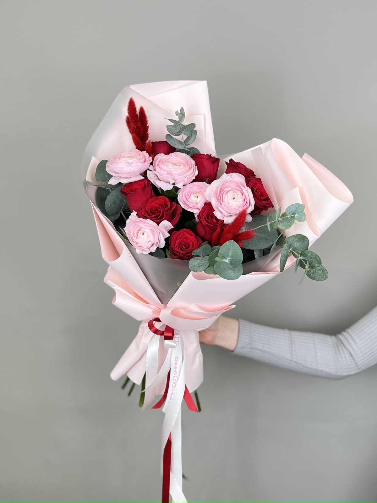 Букет "Madam Red"