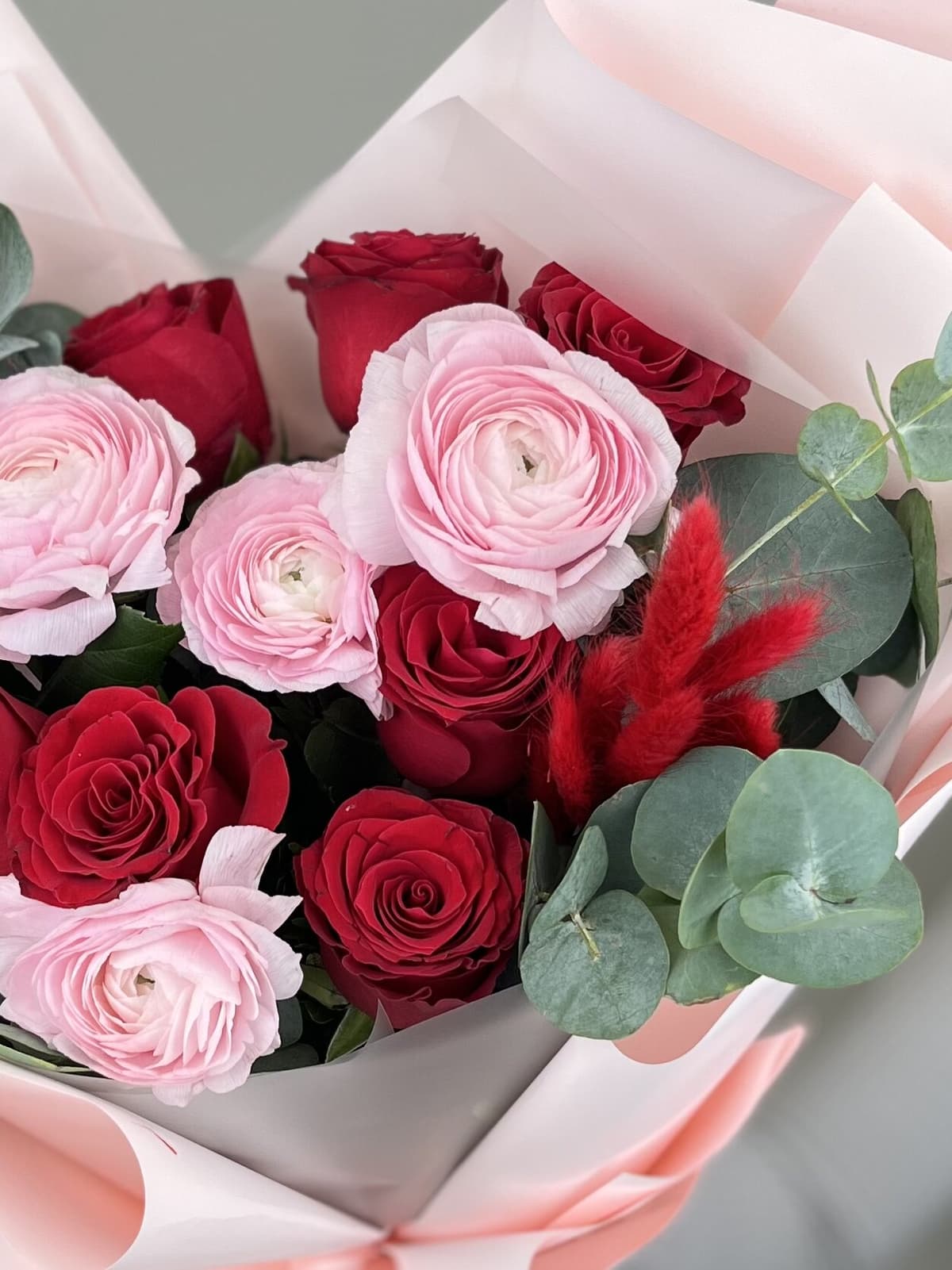 Букет "Madam Red"