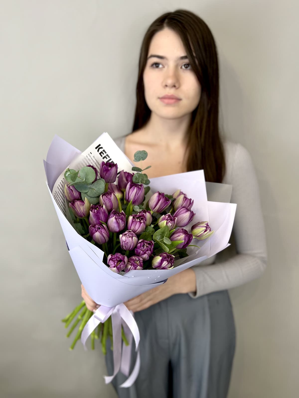 Нежный букет пионовидных тюльпанов «Блу Даймонд» (27)