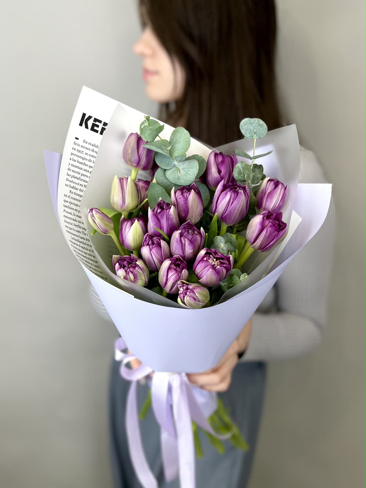 Букет пионовидных тюльпанов «Блу Даймонд» (19)