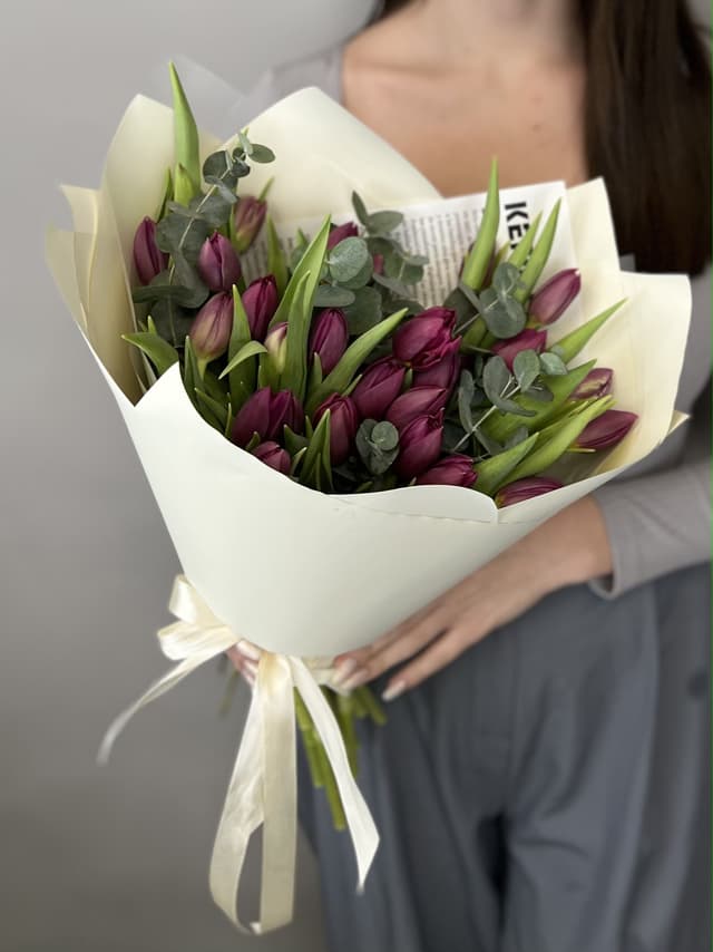 Букет пионовидных тюльпанов «Дубль Принцесс» (27) Букет пионовидных тюльпанов «Дубль Принцесс» (27)