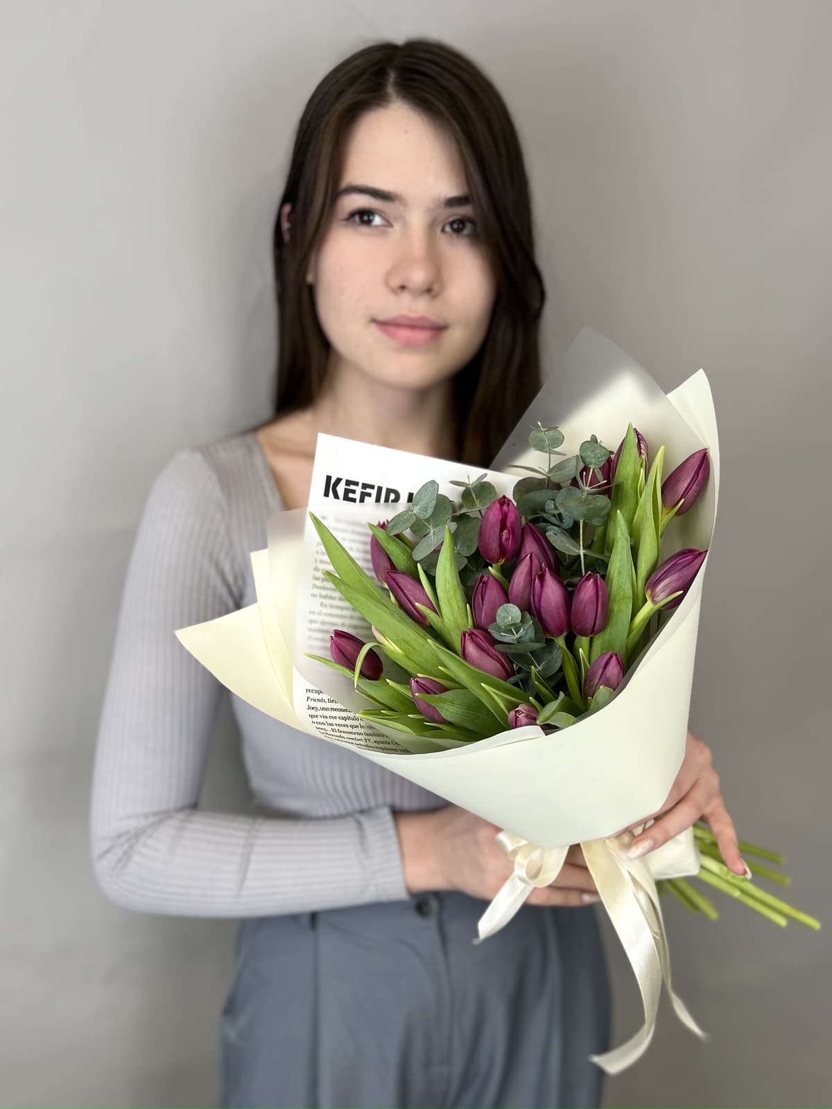 Букет пионовидных тюльпанов "Double Princess" M