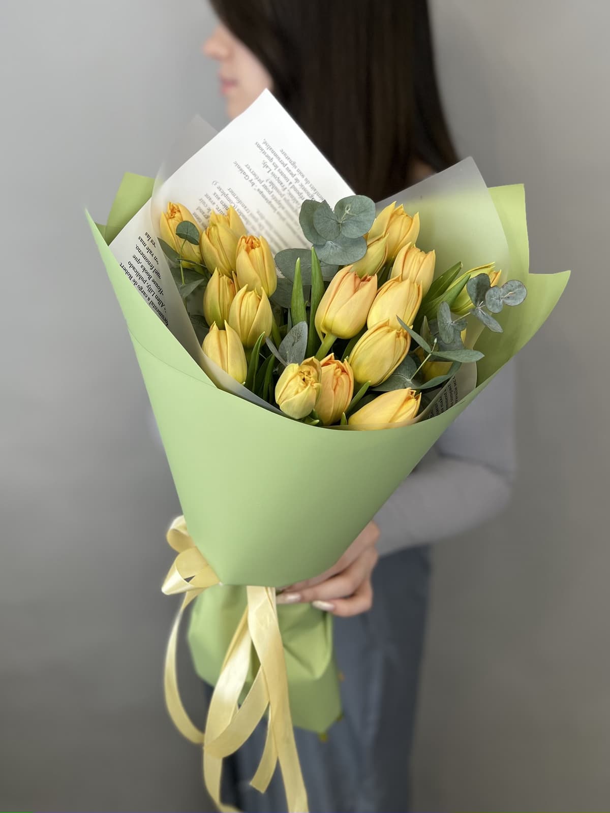 Букет пионовидных тюльпанов "Orca" M