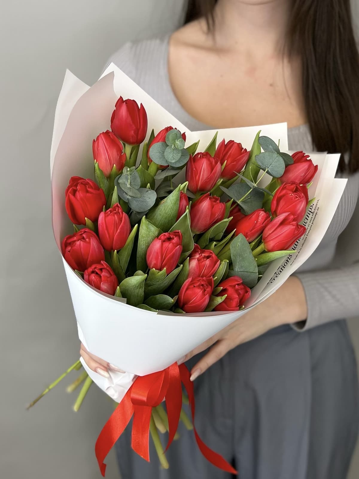 Букет пионовидных тюльпанов "Red Princess" M